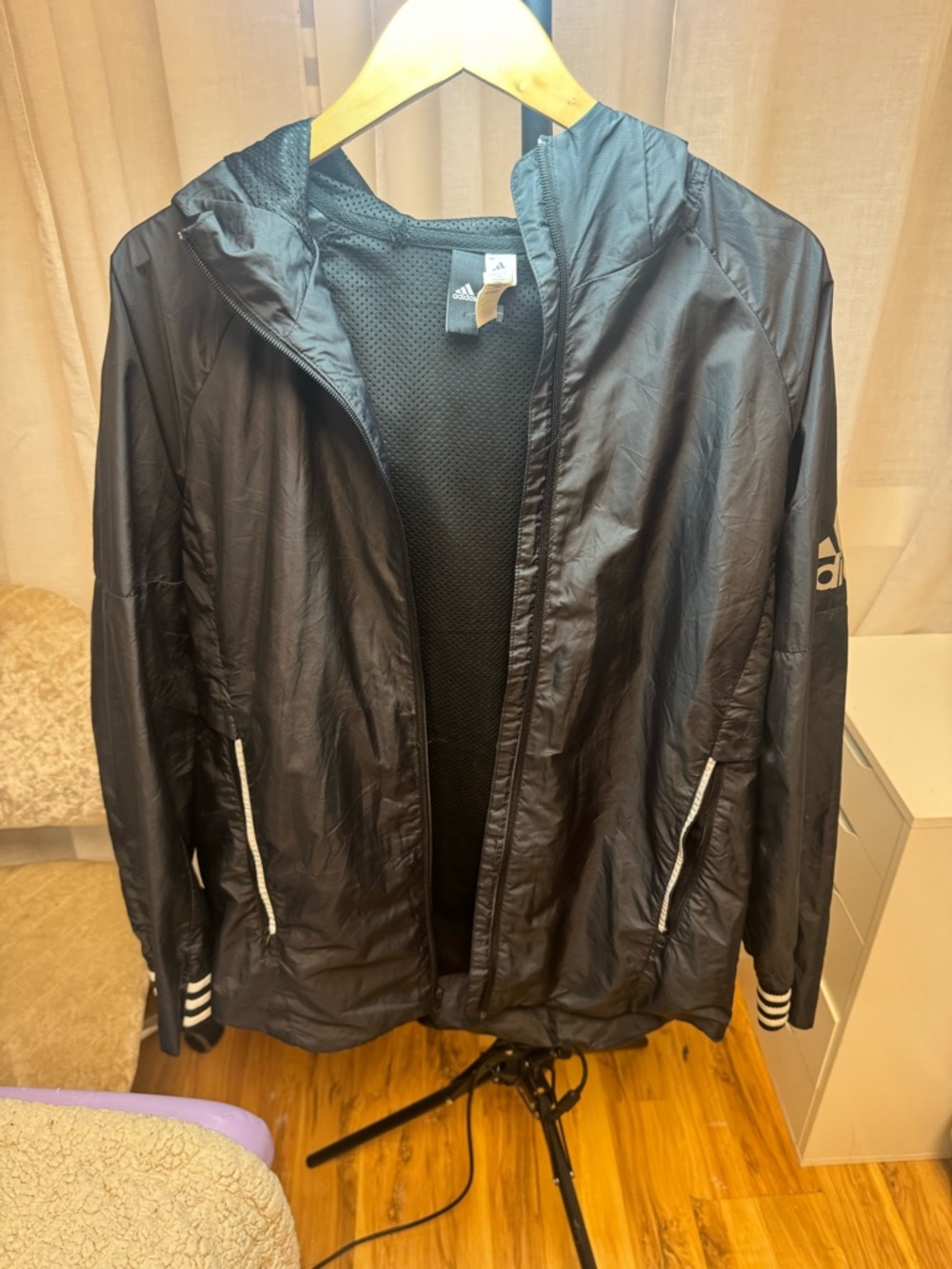 adidas Black Lightweight Hooded Jacket with White Trim size M